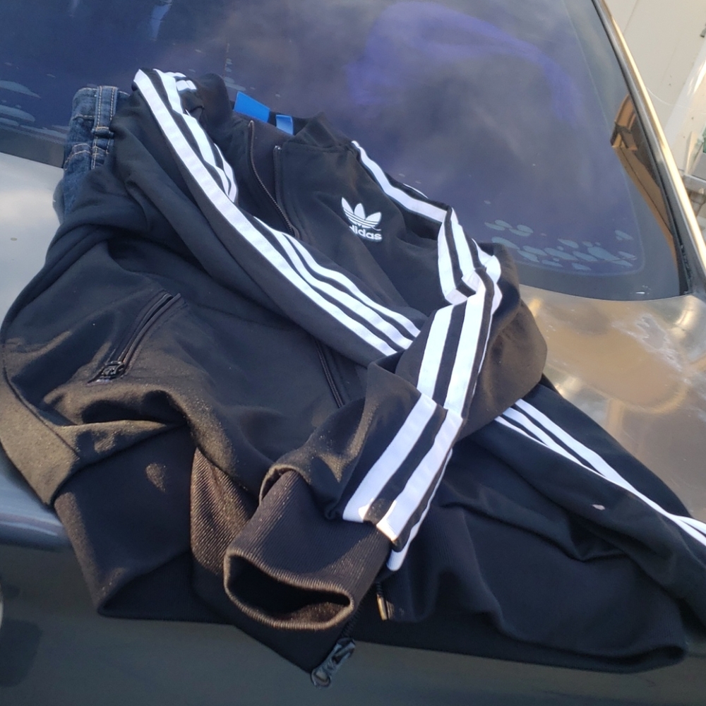 Help to - Picture 2 of 2